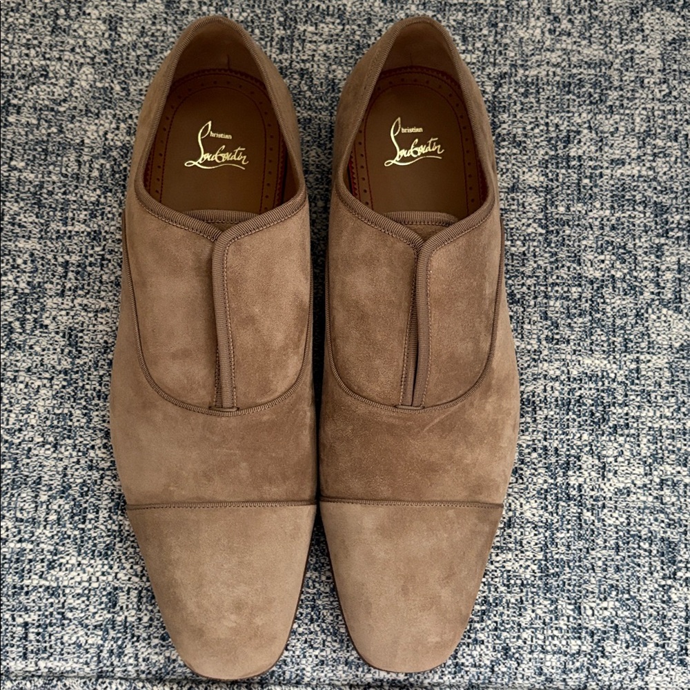 Authentic CHRISTIAN LOUBOUTIN—Men’s Tan Alpha Male Flat Veau Velo, sz 11, NWOB